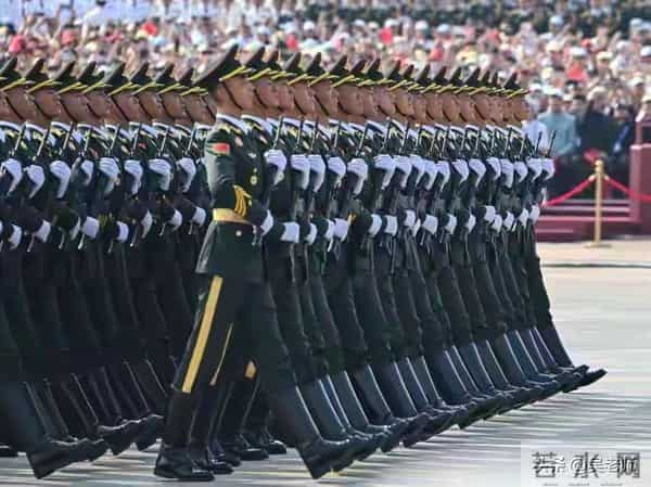 高中优秀作文：九三阅兵观后感