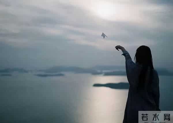 一个女人内心很寂寞，才会发这样的朋友圈