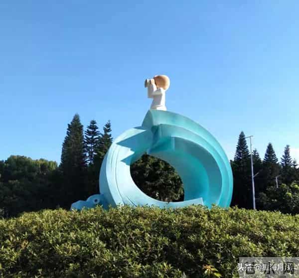 致我们所有人:爱我你就抱抱我