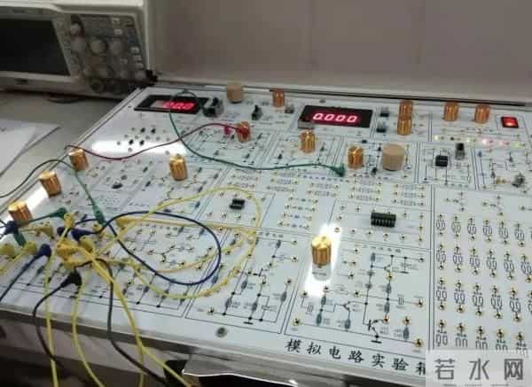 磨锤子、焊钢板……这个专业不止会做这些