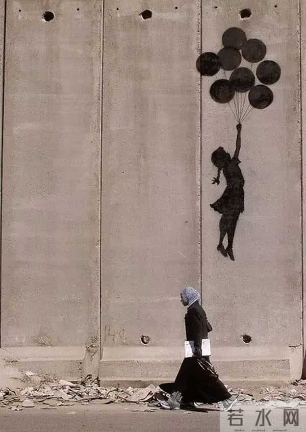 刚刚拍出近1000万高价,他却把这幅画扔进了碎纸机