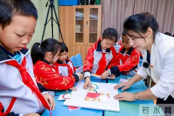 如何创设丰富多彩的班级活动？快跟紫禁杯优秀班主任取取经