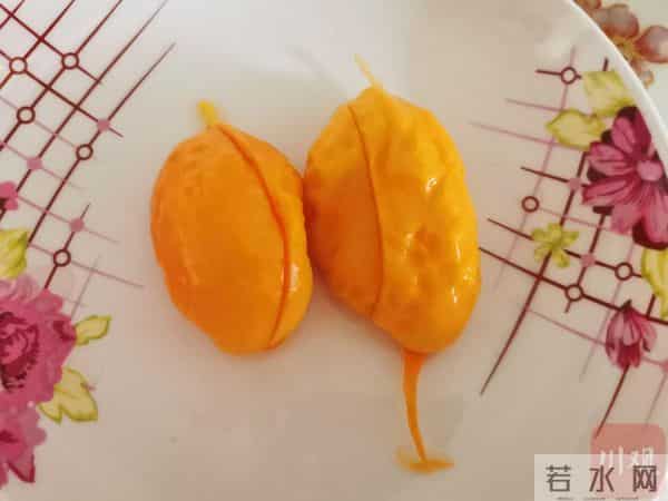 木瓜“怀孕”?还是“双胞胎”?专家:这种木瓜请慎食