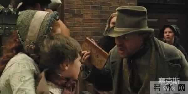 《雾都孤儿》讲了什么？