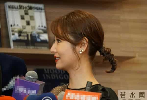 林心如原形毕露？和5位半裸男聚会照片被扒出，网友：尺度太大