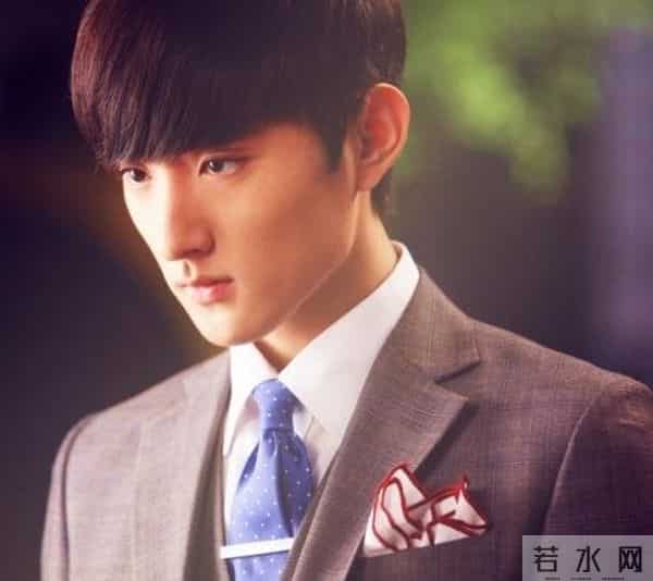 “贾宝玉”于小彤，和“姐姐们”的暴躁爱情，难怪分手了