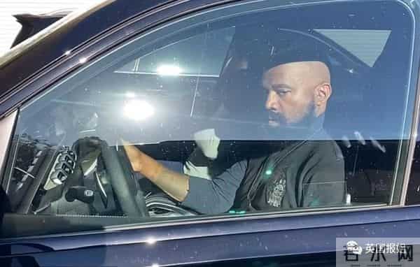 金卡戴珊离婚又分手后变化超大！素颜出镜惊呆网友，参演爆火美剧