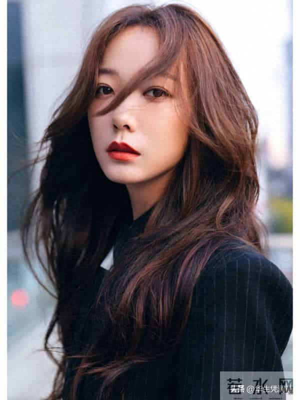 从坚决不拍裸戏,到几乎全裸出镜!起底“过气花旦”王珞丹上位史