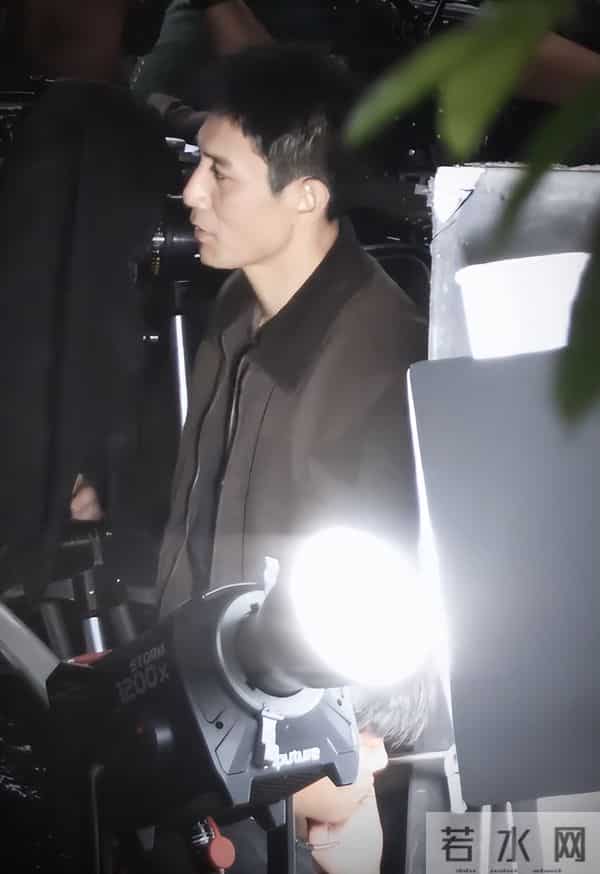 混血基因的“弊端”出现了，47岁刘烨老来俏，让儿子诺一尴尬了