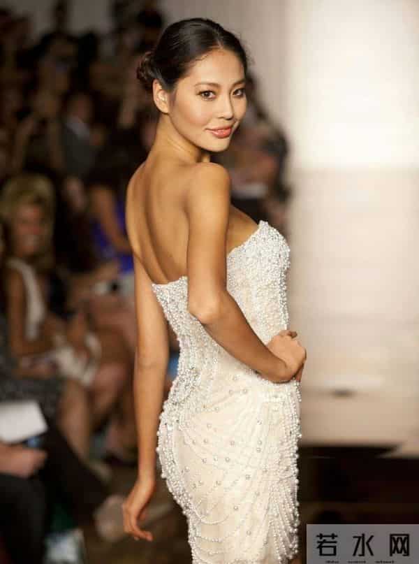 中国内地10位美女模特，每一位都身材火辣颜值爆表