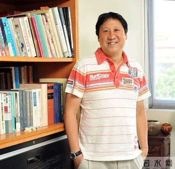 从迎新晚会到春浪音乐节,沈光远说:现场表演“有触电的感觉”