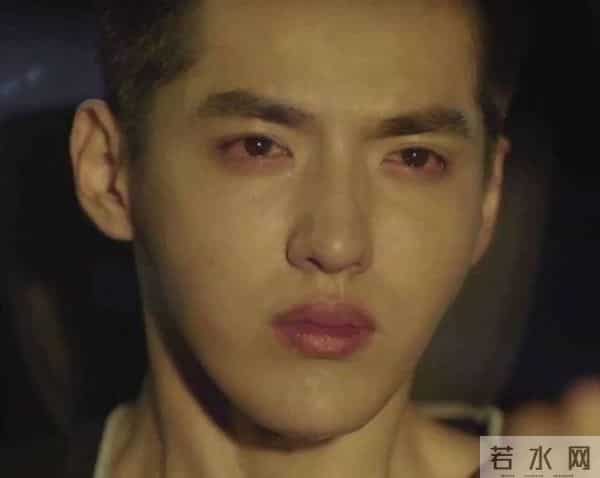 吴亦凡狱中生活后续,母亲找过成龙求救,生父尝试引渡无果