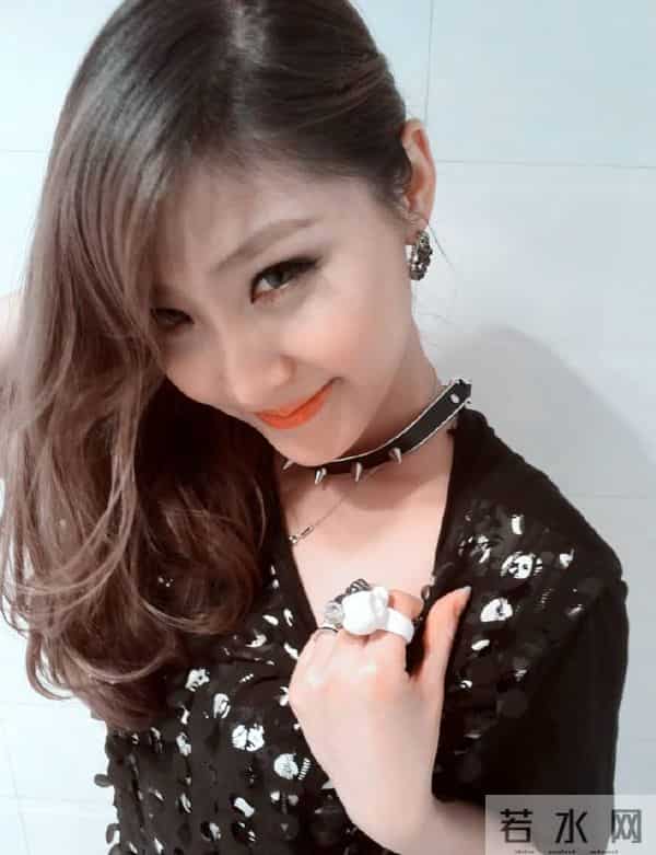 深扒魏晨老婆!长相甜美出身于内地首个女团,婆媳关系更羡煞旁人