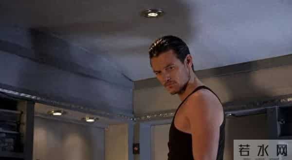 开局就是床戏,尺度在线,惊悚升级太吓人