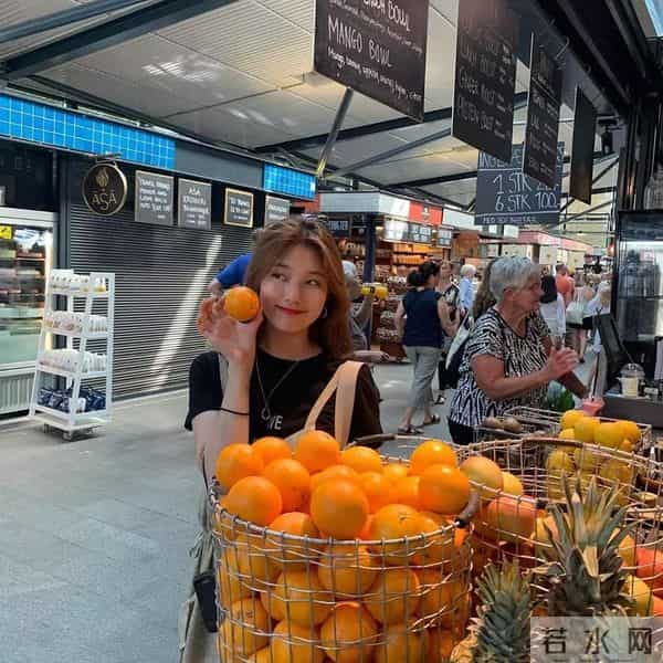 出道9年，25岁秀智成250亿韩剧女主，但生活才是她最好的事业