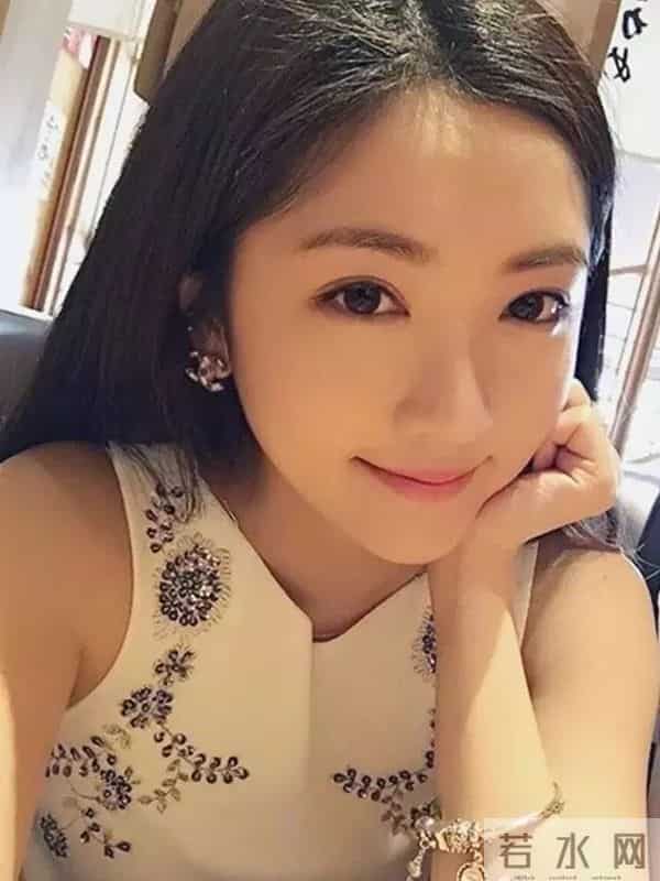31岁前TVB小花曾被指插足影后婚姻 现已结婚并怀孕六个多月