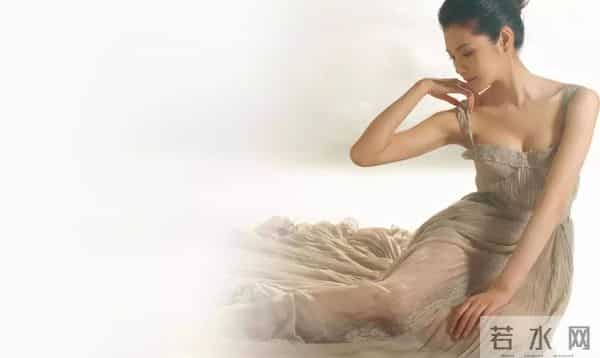 她嫁豪门2年后死了:一代“岩女郎”,被家暴,27岁痛苦离去