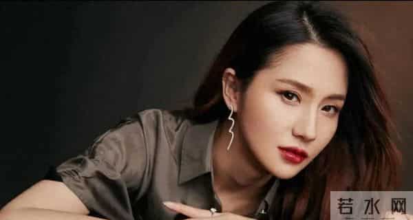 经典国产大尺度三级片《3D玉蒲团》，曾轰动一时。不知你是否看过_0