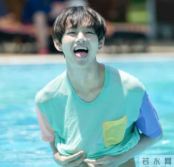 权志龙亲友下场针对金珍妮,女方被质疑出轨,谈遍韩娱大热男团