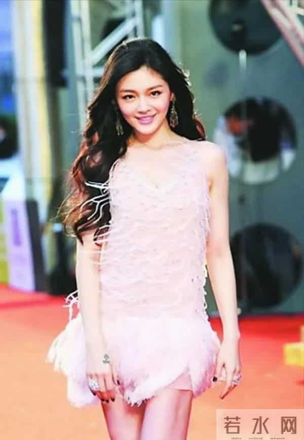 蓝正龙一家四口很温馨,周渝民夫妻合照超甜蜜,没娶大S都很幸福