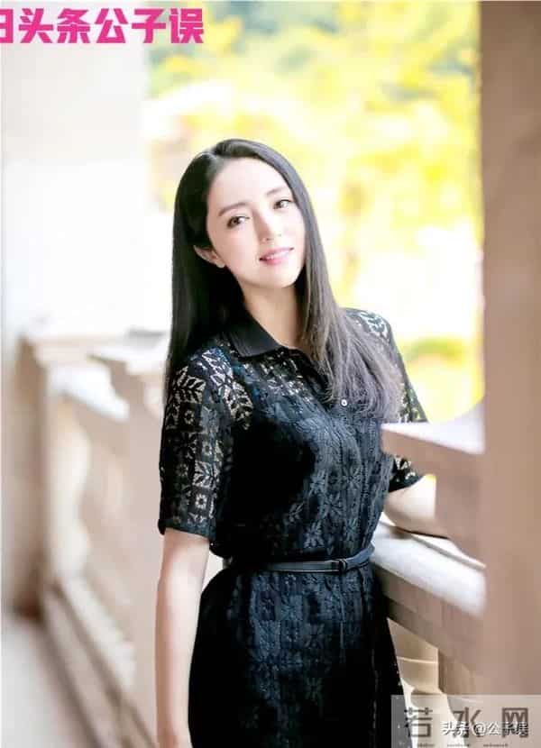 情别李小璐，情断张馨予，手撕赵卓娜，李晨的情史一言难尽