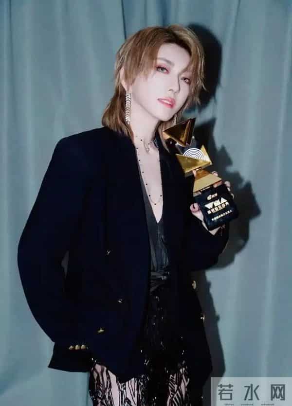 11年快女亚军直播揭开选秀内幕,内涵当年冠军直言自己遭受黑魔法_1