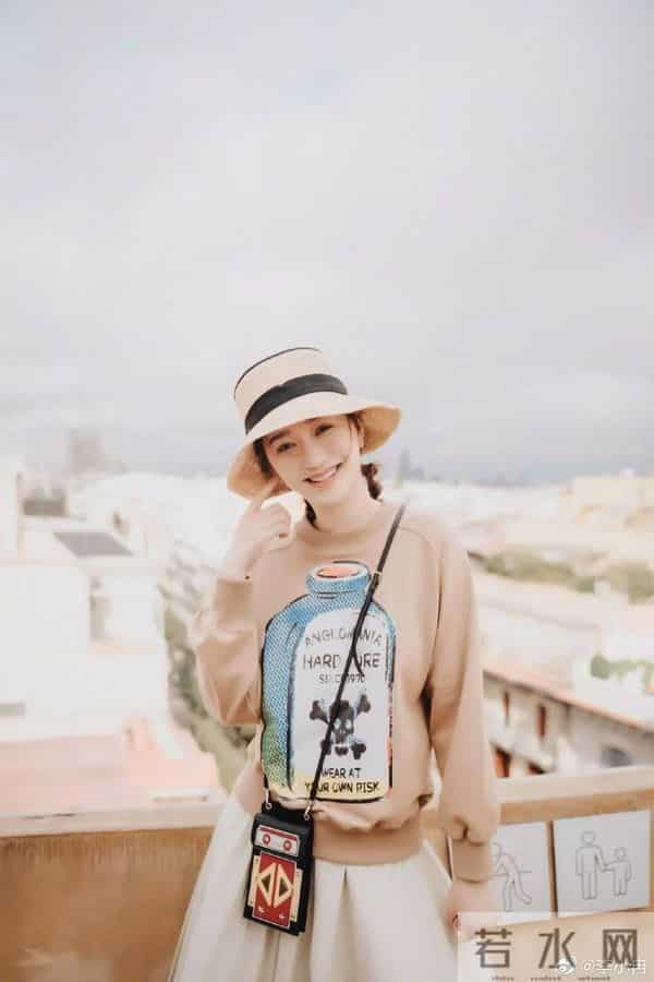 李小冉《庆余年》翻红：她的前半生与三个男人