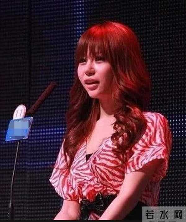 还记得“宁坐宝马哭不坐单车笑”的马诺吗?9年后爆真相让人心疼