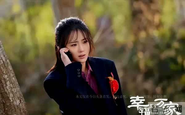 娱乐圈隐藏的8大“关系户”,拼家世、潜规则上位,可惜全哑火了