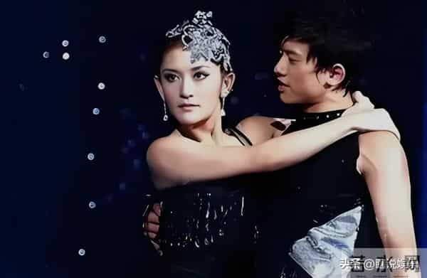 靠谢娜在娱乐圈中站稳脚，如今谢娜“落魄”，张杰的尺度越来越大