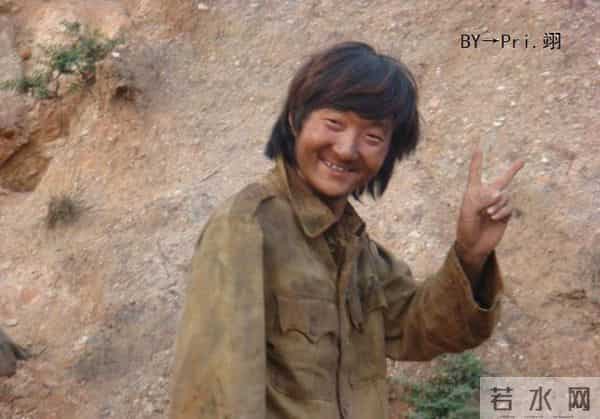 丑出新高度！ 长成这样的他曾被董洁爱过