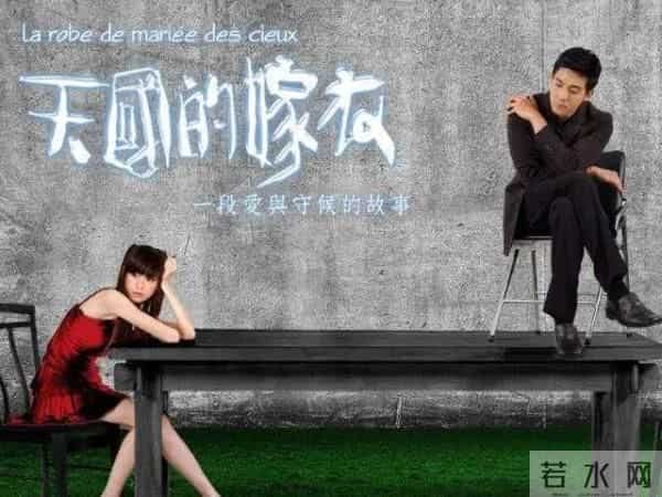 她一出道就是少男杀手，曾因一首《当你》爆红！17年过去，有多少人还在听她的歌？