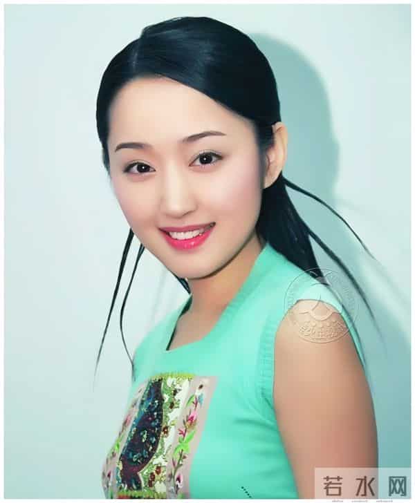 一曲和解十六年:杨钰莹与吴颂今的音乐师徒缘