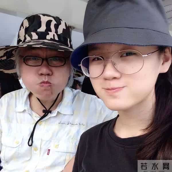 有情人终成眷属？轰轰烈烈的“爷孙恋”，这场闹剧终于结束了！