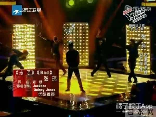 还记得《中国好声音》的张玮吗?他在这部剧里跑龙套?