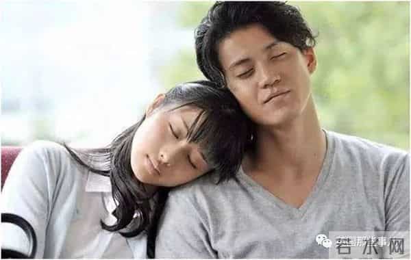 石原里美忽然宣布与圈外男友成婚!网友"老婆没了"冲上热搜…