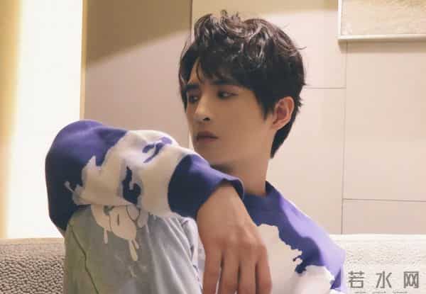 至上励合成团14年,张远翻红,小五直播卖货,马雪阳最憋屈