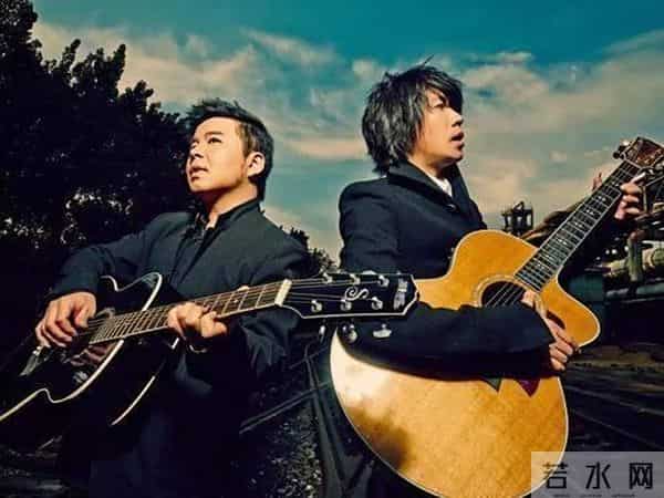 2002年,李健在水木年华最红时突然退出,卢庚戌为此失眠了一个月