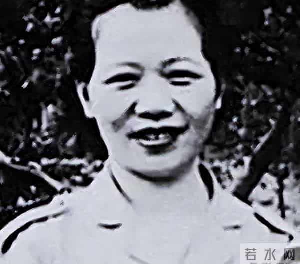 她是军统中唯一的女将军，长相甜美活到98岁，孙女更是家喻户晓