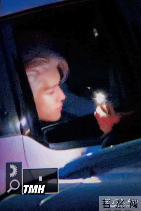 MAMA颁奖礼开场舞台神似煤气灶，特效拉胯，韩国人审美就这？