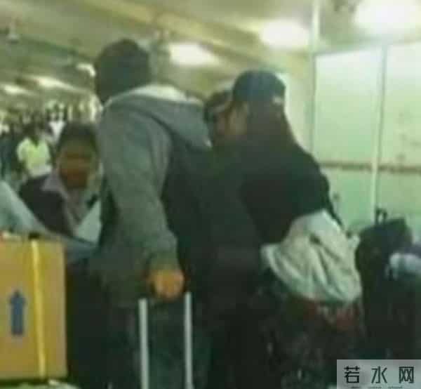 曾绯闻女友不断，被嘲配不上卢靖姗，韩庚的婚姻为何越来越好？