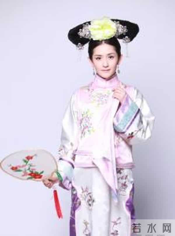 回顾谢娜在《百变大咖秀》中的各种装扮,娜姐真是扮啥像啥