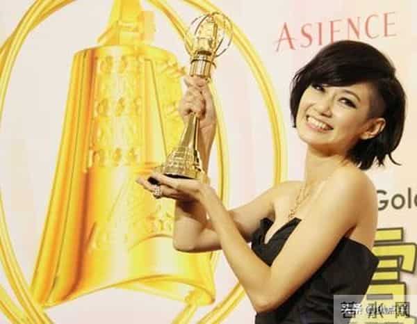 “甜心一姐”周幼婷,凭什么搞定曾让大S卑微的蓝正龙?