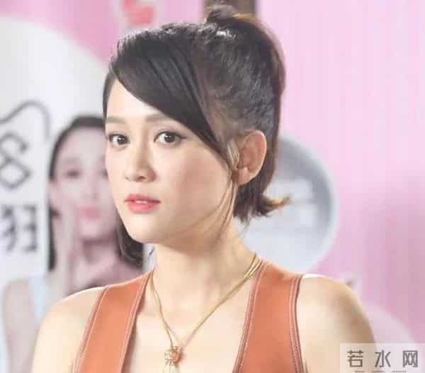 “恋爱脑”陈乔恩：恋爱三年不工作，她真的为爱息影了吗？