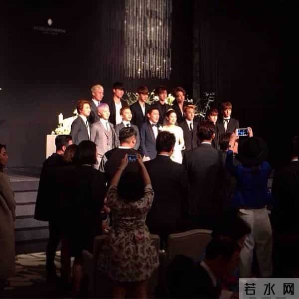 [BigBang][新闻]160409 BigBang西装杀出击友人婚礼 男友力满分