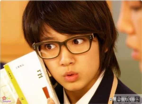 11岁出道30岁封后，新剧首播就豆瓣7.9分，不愧是韩剧女王