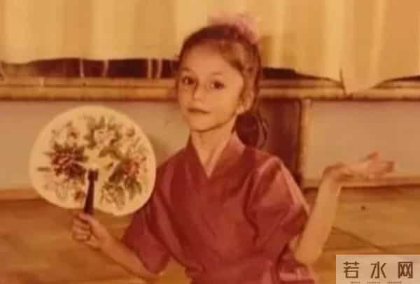 恭喜!36岁女星瑞莎嫁豪门6年怀二胎,曾因迟迟怀不上看遍中西医