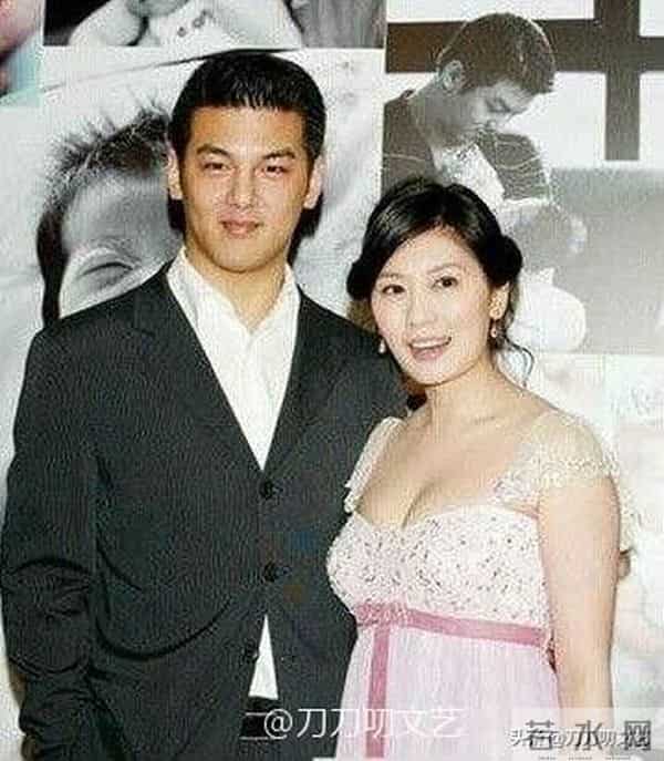 金钟视后贾静雯!从谷底爬起洗去泥泞,她勇敢活成了最佳女主角