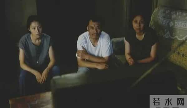 悲伤的张静初，跌落的口碑犹如尿崩一般，再也回不去了