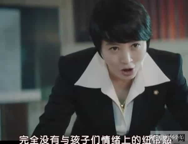 86岁超龄韩剧爱情组合来了,朱智勋火速认爱,鬣狗的爱也能迫降?